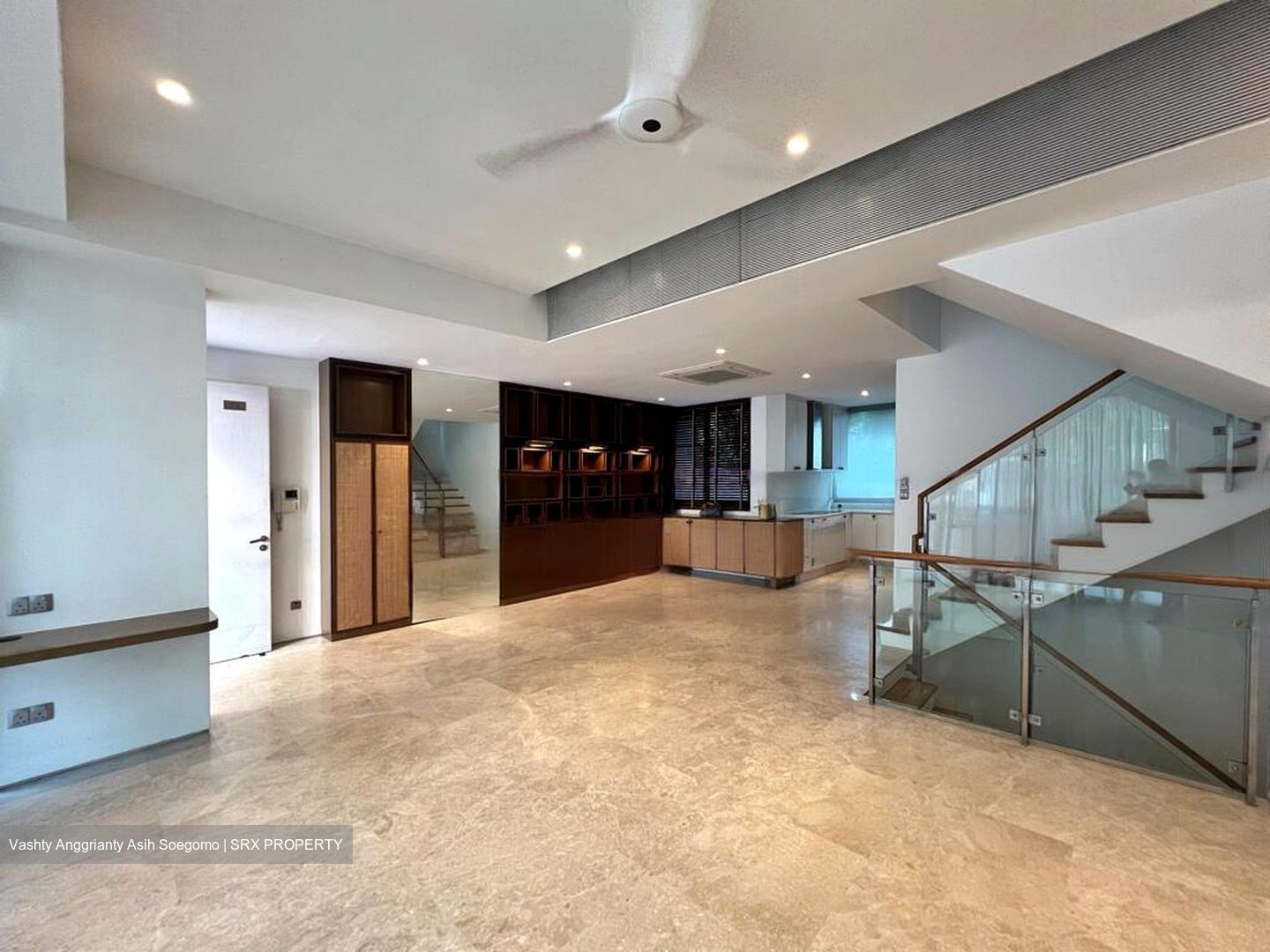 Paterson Road (D9), Terrace #485842451